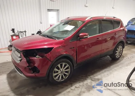2018 Ford Escape Titanium из США, поврежденный, VIN 1FMCU9J99JUB96433